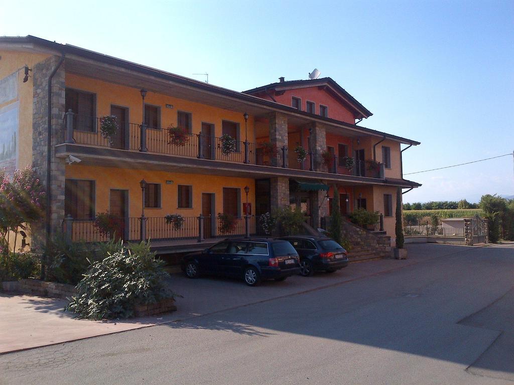 Albergo La Piana Ghedi Exterior foto