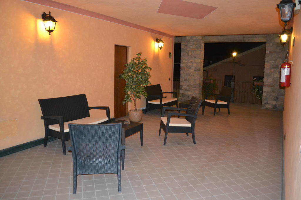 Albergo La Piana Ghedi Exterior foto