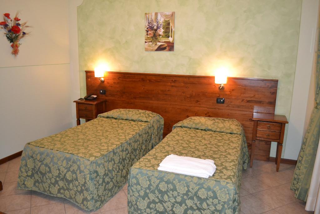 Albergo La Piana Ghedi Exterior foto